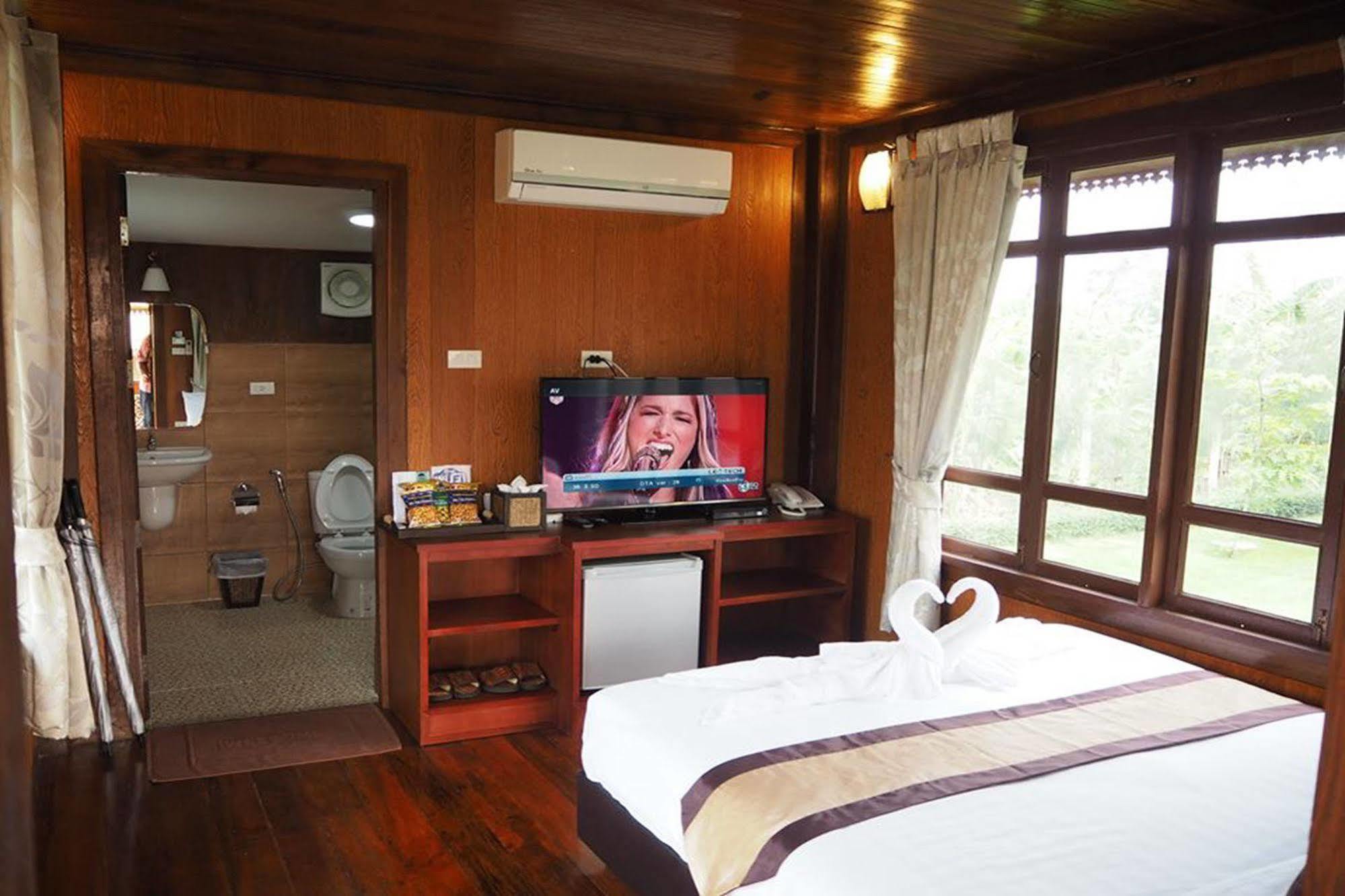 The Canal Garden Resort Ban Huai Sua Esterno foto